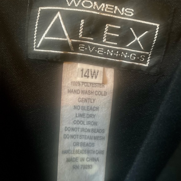 Alex Evening Dress, Black & white, layered ruffles with black beading - Picture 6 of 6